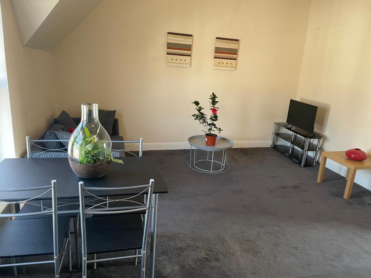 Vibrant & Cosy London Apartment Near Wembley Kültér fotó